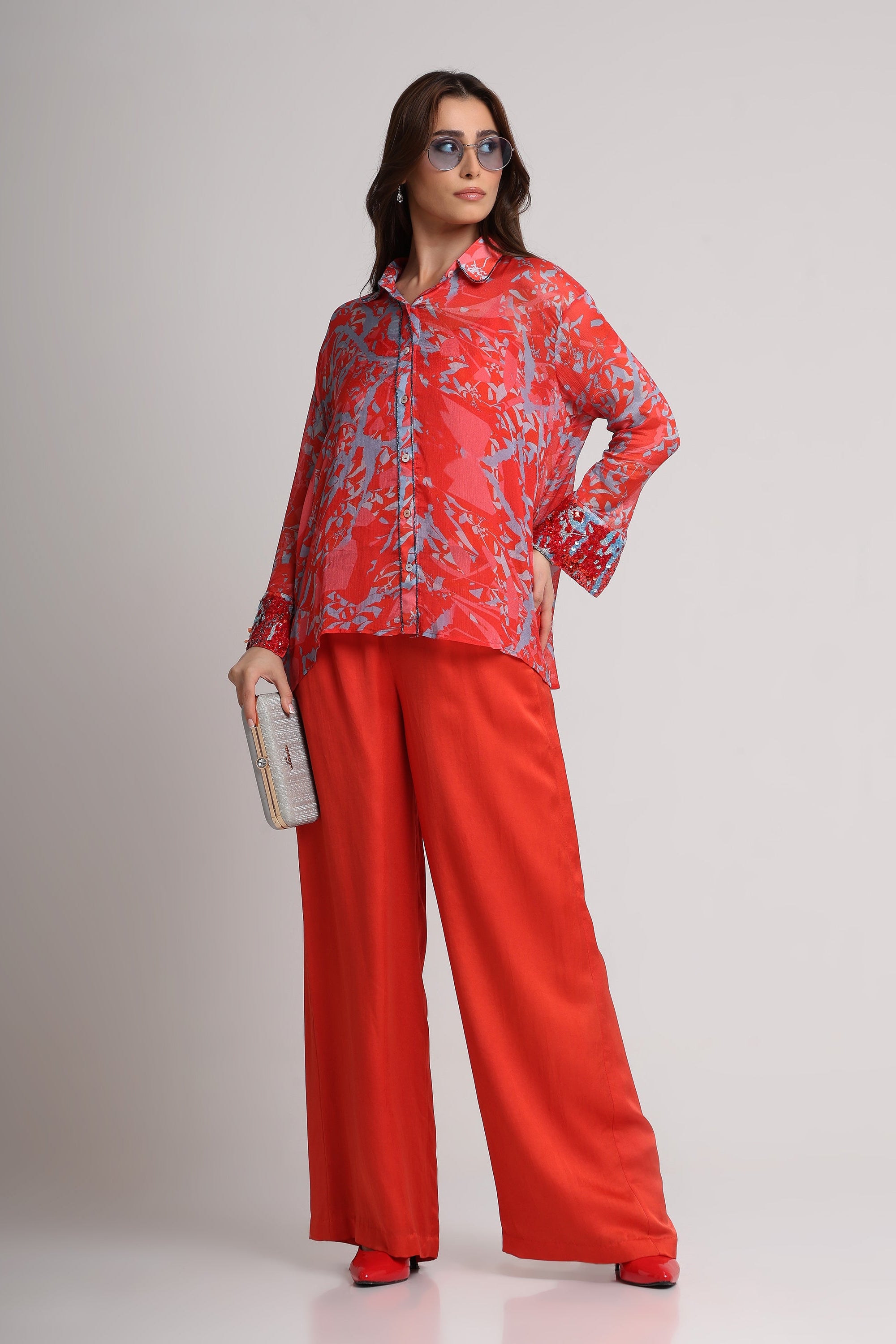 Red pant