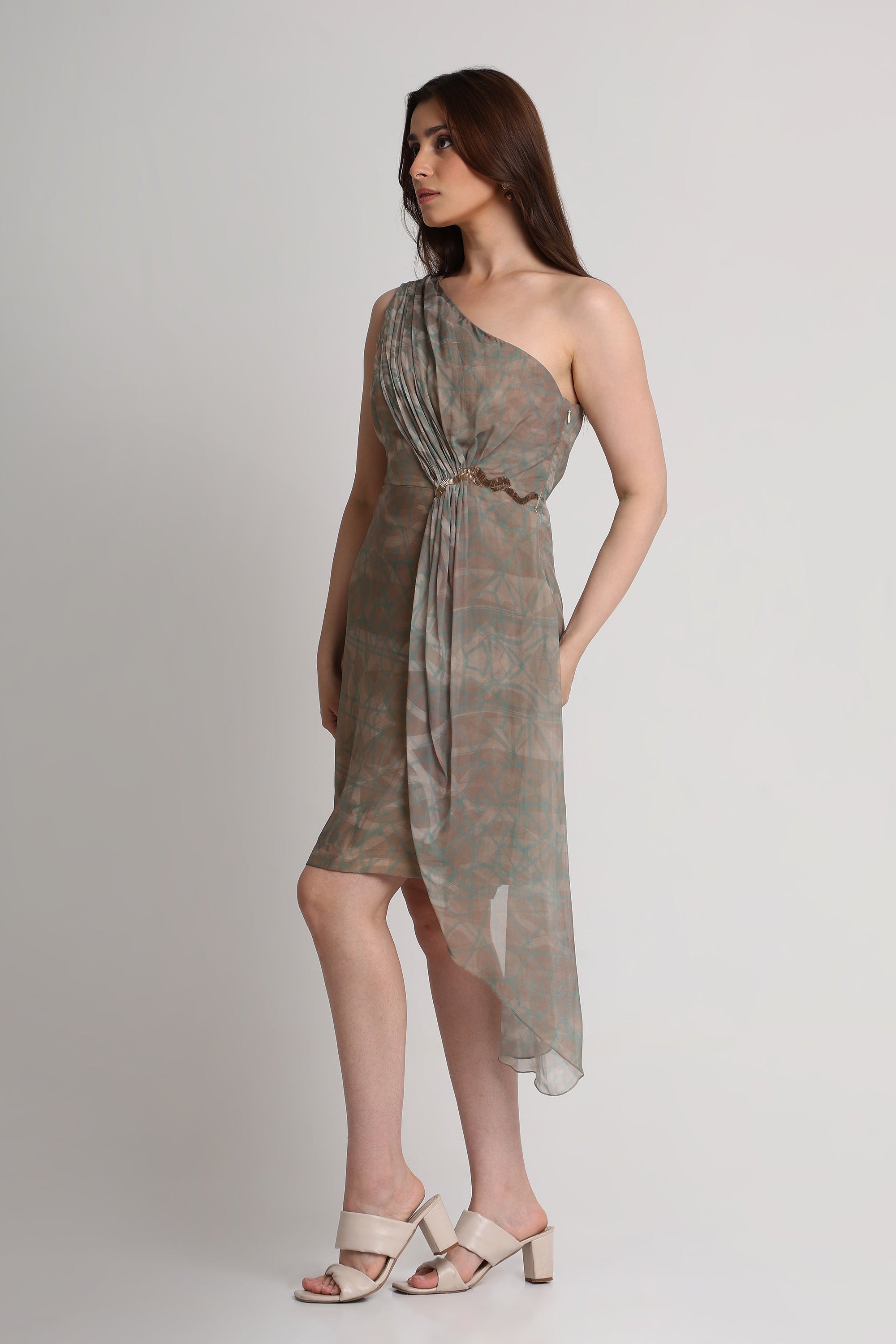 Pearl Mouse Grey Abstract print one shoulder short dress